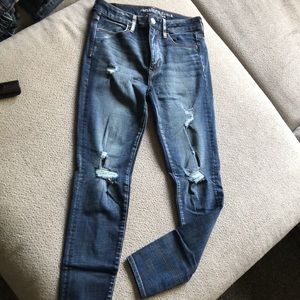 Juniors American Eagle size 4 hi rise jeggings